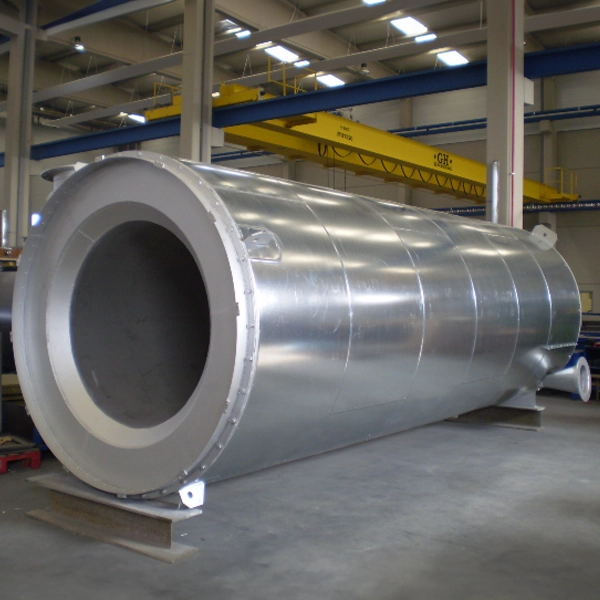 Recuperador de radiación fabricado en Kalfrisa listo para integración en sistemas térmicos industriales.